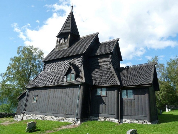 nhà thờ gỗ urnes, khám phá, trải nghiệm, nhà thờ gỗ urnes - di sản 1000 năm tuổi được bảo tồn tại na uy