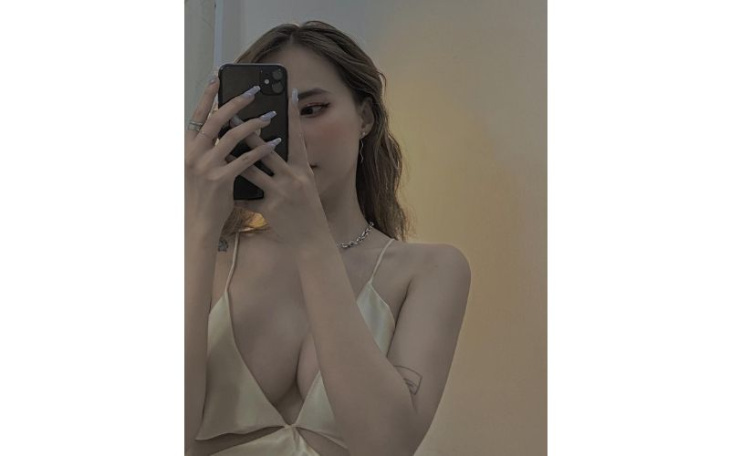 khám phá, ảnh gái xinh che mặt bằng điện thoại ngầu, sexy [16/08/2023]