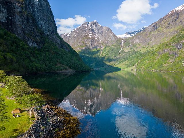 du lịch na uy, du lịch pháp, du lich thuy sy, du lịch turku, du lịch ý, nhà thờ turku, tháp nghiêng pisa, tour châu âu, tour châu âu 11n10đ, vịnh nærøyfjord, vịnh nærøyfjord – vịnh biển hẹp nhất thế giới ở na uy