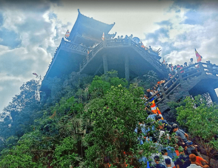 khám phá, review chùa tam chúc hà nam: địa chỉ, đường đi & hình ảnh