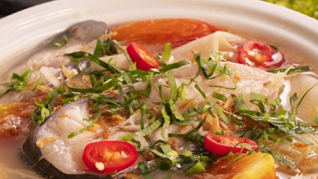 canh cá diêu hồng nấu măng chua: chọn nguyên liệu và các bước nấu