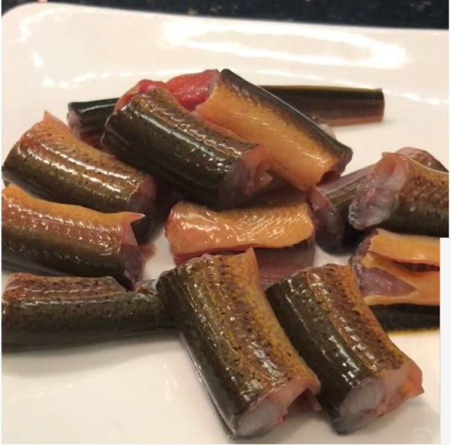 chế biến canh chua lươn nấu bắp chuối dễ dàng chỉ với vài bước