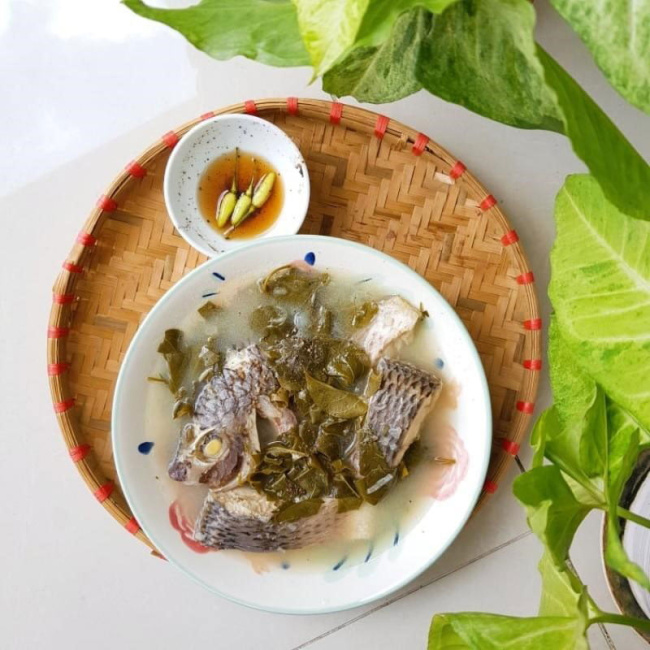 canh cá rô phi lá giang hấp dẫn đơn giản cho bữa ăn ấm cúng