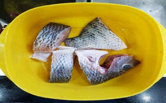 canh cá rô phi lá giang hấp dẫn đơn giản cho bữa ăn ấm cúng