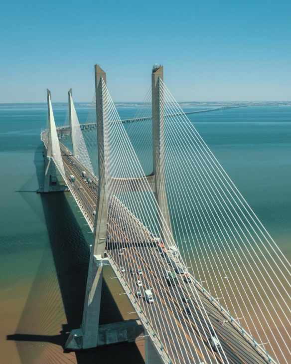 cây cầu vượt biển dài nhất thế giới, khám phá, trải nghiệm, xuýt xoa trước kiến trúc của những cây cầu vượt biển dài nhất thế giới