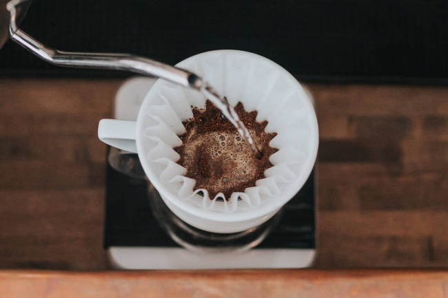 tổng quan craft coffee, phương pháp pha cà phê thủ công: full-immersion & pour-over