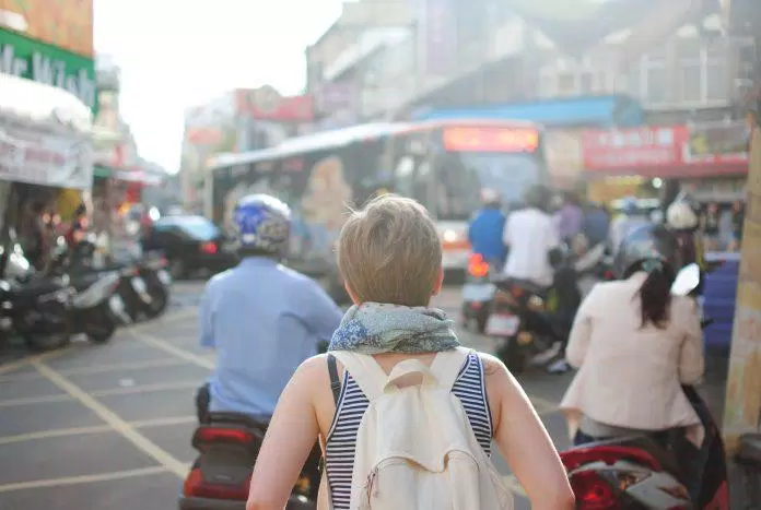 du lịch, 11 lời khuyên an toàn cho phụ nữ đi du lịch một mình