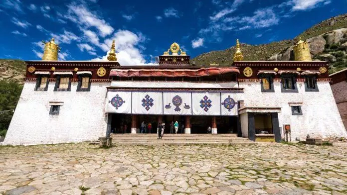 du lịch, châu á, lhasa – thánh địa phật giáo trên nóc nhà thế giới